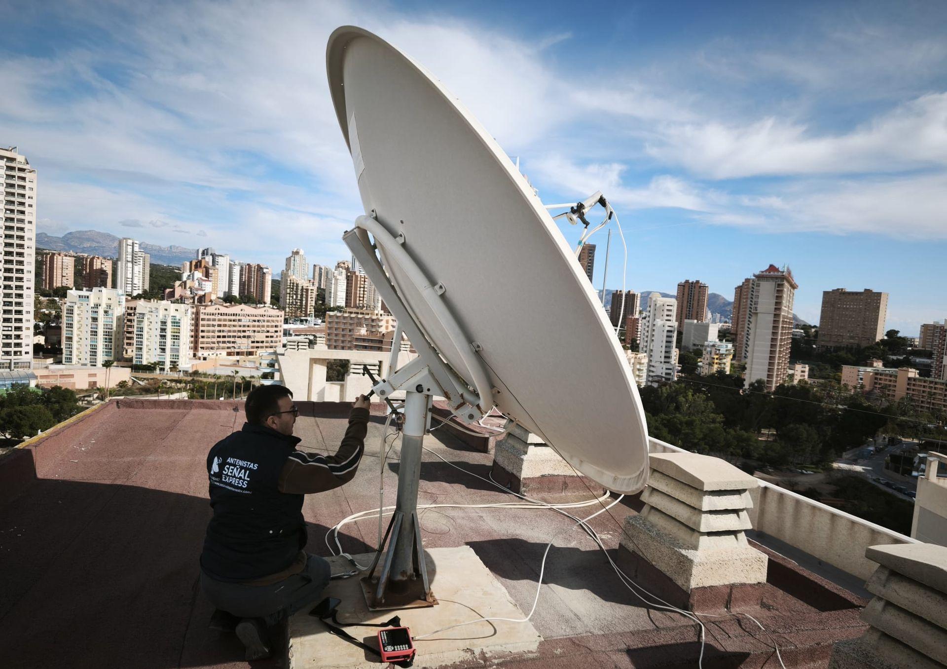 instalador antenas parabólicas Benidorm instalador antenas parabólicas Benidorm